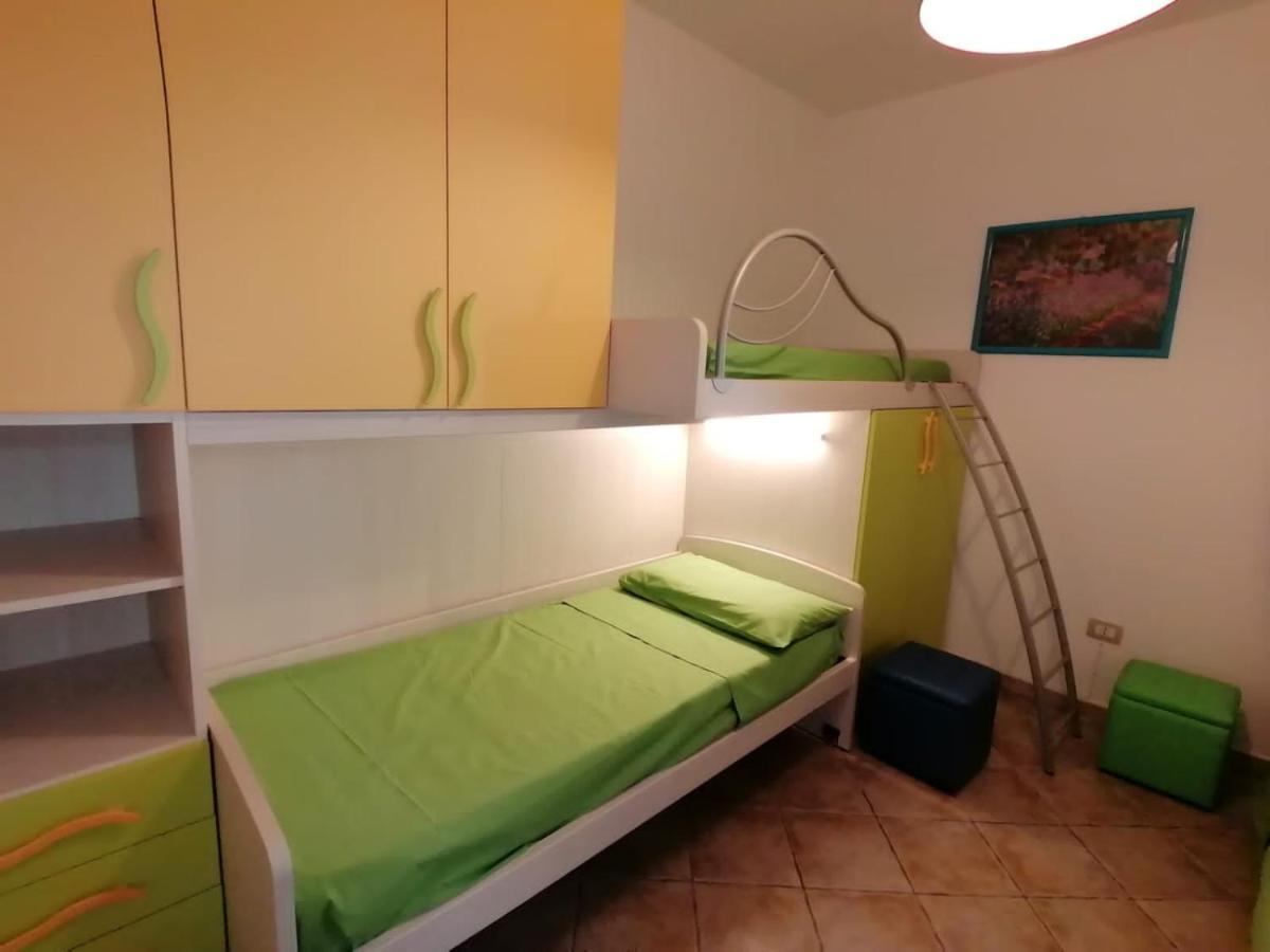 Case Vacanze Vista Mare Torre Pali Eksteriør billede